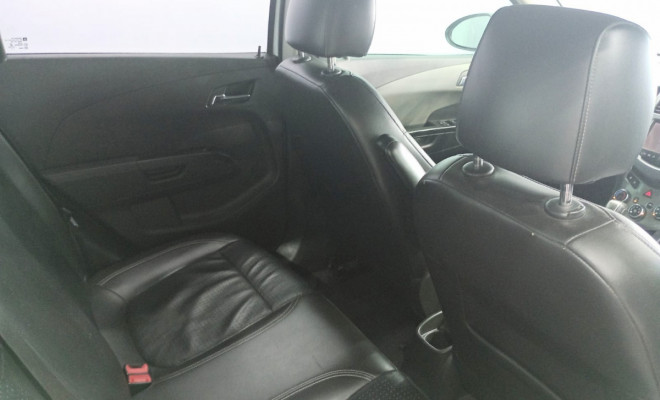 GM - Chevrolet SONIC HB LTZ EFFECT 1.6 16V FlexP 5p Aut 2014 Flex-9