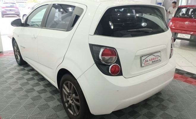 GM - Chevrolet SONIC HB LTZ EFFECT 1.6 16V FlexP 5p Aut 2014 Flex-2