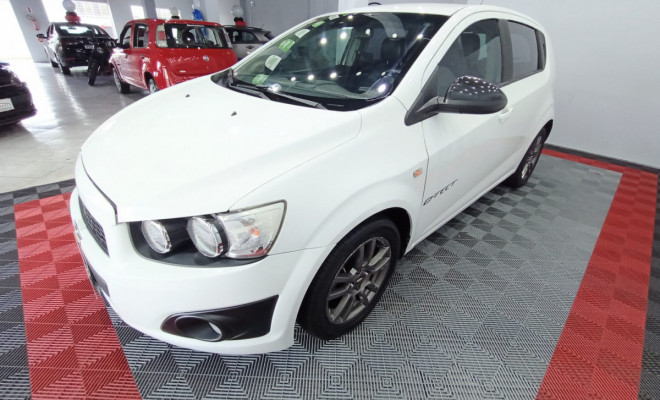 GM - Chevrolet SONIC HB LTZ EFFECT 1.6 16V FlexP 5p Aut 2014 Flex-1