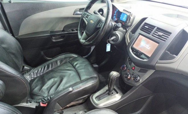 GM - Chevrolet SONIC HB LTZ EFFECT 1.6 16V FlexP 5p Aut 2014 Flex-8