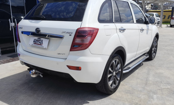 LIFAN X60 1.8 16V 128cv 5p Mec. 2016 Gasolina-2