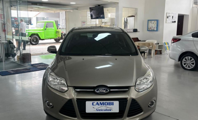 Ford Focus 1.6 S/SE/SE Plus Flex 8V/16V  5p 2015 Flex-0
