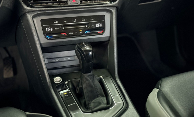 VW - VolksWagen TAOS Comfortline 1.4 250 TSI Flex Aut. 2023 Flex-9