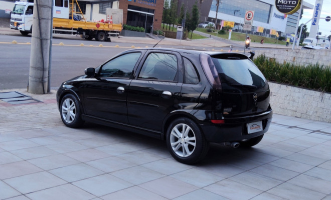 GM - Chevrolet Corsa Hat. Maxx 1.4 8V ECONOFLEX 5p 2011 Flex-2