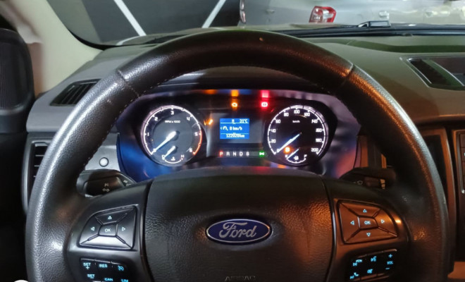 Ford Ranger XLS 2.2 4x4 CD Diesel Aut. 2018 Diesel-9