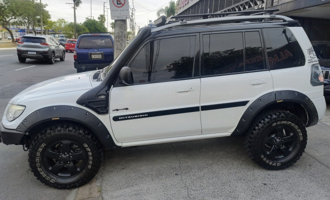 Mitsubishi Pajero TR4 2.0/ 2.0 Flex 16V 4x4 Aut. 2013 Flex-0