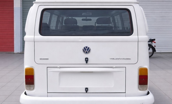 VW - VolksWagen Kombi Lotação 1.4 Mi Total Flex 8V 2008 Flex-0