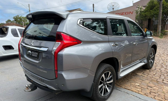 Mitsubishi Pajero Sport HPE 2.4 4x4 Diesel Aut. 2020 Diesel-1