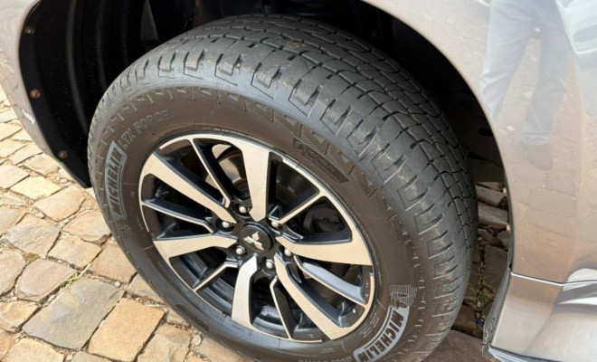 Mitsubishi Pajero Sport HPE 2.4 4x4 Diesel Aut. 2020 Diesel-12