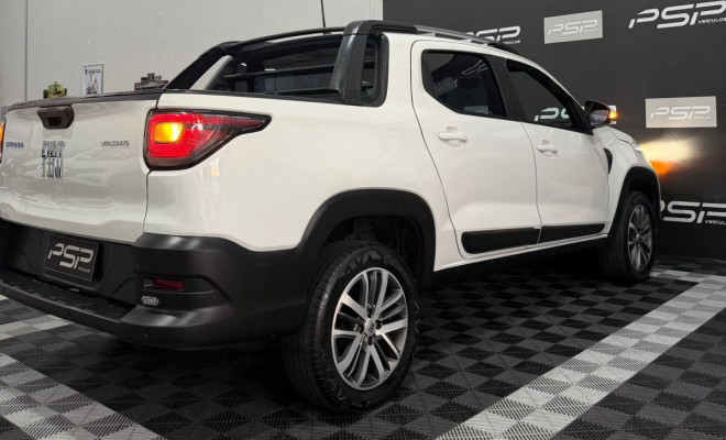 Fiat Strada Volcano 1.3 Flex 8V CD 2022 Flex-6