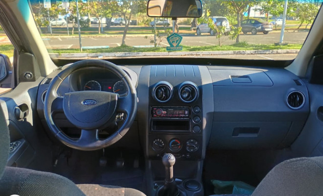 Ford EcoSport XLS 1.6/ 1.6 Flex 8V 5p 2004 Flex-6