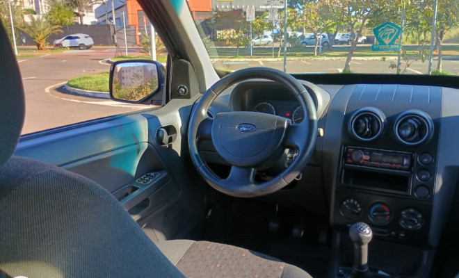 Ford EcoSport XLS 1.6/ 1.6 Flex 8V 5p 2004 Flex-7