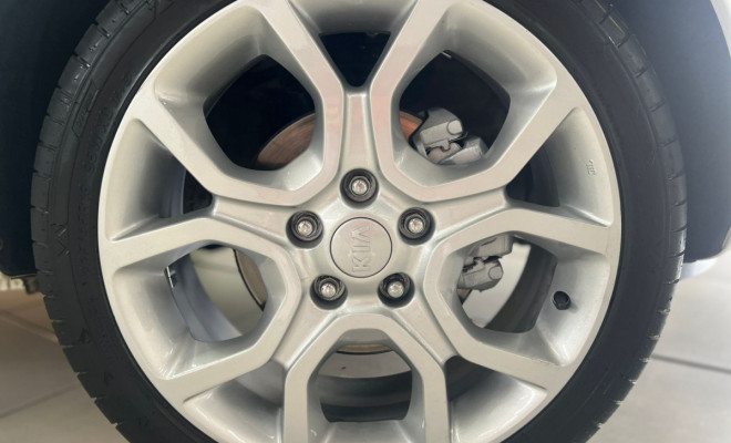 Kia Motors SOUL 1.6/ 1.6 16V FLEX Aut. 2014 Flex-11