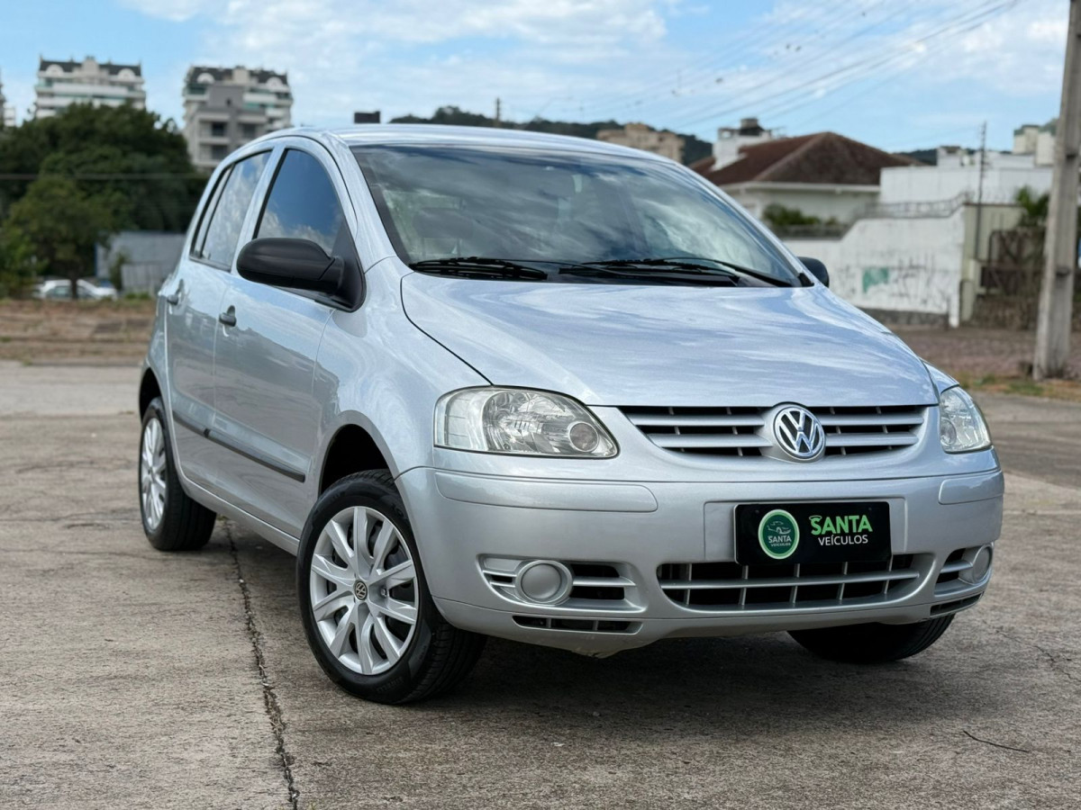 Imagem Fox Plus 1.6Mi/ 1.6Mi Total Flex 8V 4p