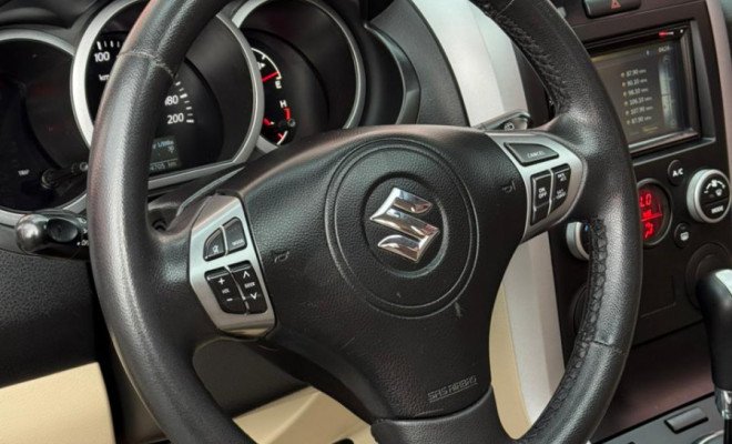 Suzuki Grand Vitara 2.0 16V 4x2/4x4 5p Aut. 2015 Gasolina-8