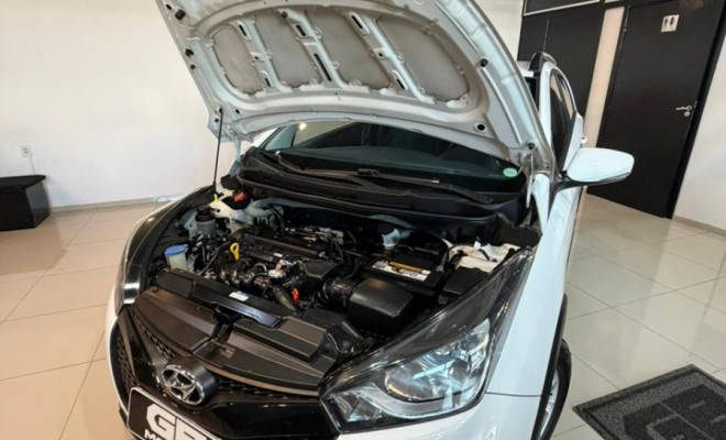 Hyundai HB20X Style 1.6 Flex 16V Aut. 2015 Flex-9