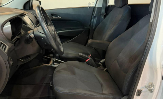 Hyundai HB20X Style 1.6 Flex 16V Aut. 2015 Flex-4