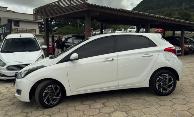 Hyundai HB20 Comfort Plus 1.0 TB Flex 12V Mec. 2017 Flex-1