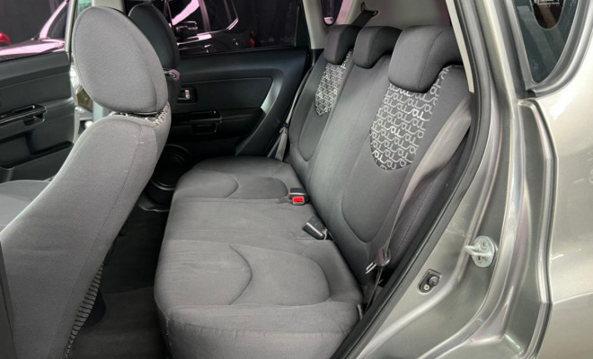 Kia Motors SOUL 1.6/ 1.6 16V FLEX Aut. 2011 Flex-9