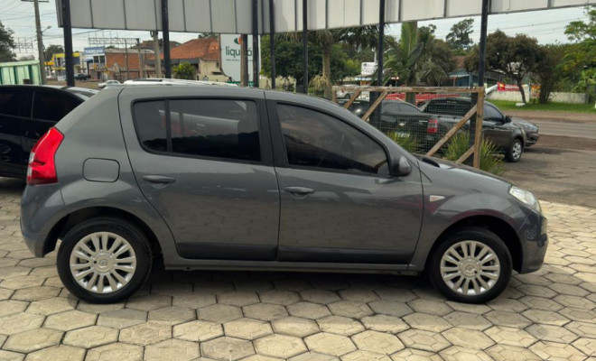 Renault SANDERO Privilège Hi-Flex 1.6 8V 5p 2012 Flex-1