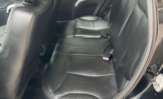 Citroën C3 GLX 1.4/ GLX Sonora 1.4 Flex 8V 5p 2012 Flex-6