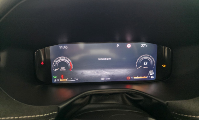 Jeep Commander Black Hurricane 2.0 4x4 TB Aut 2025 Gasolina-10