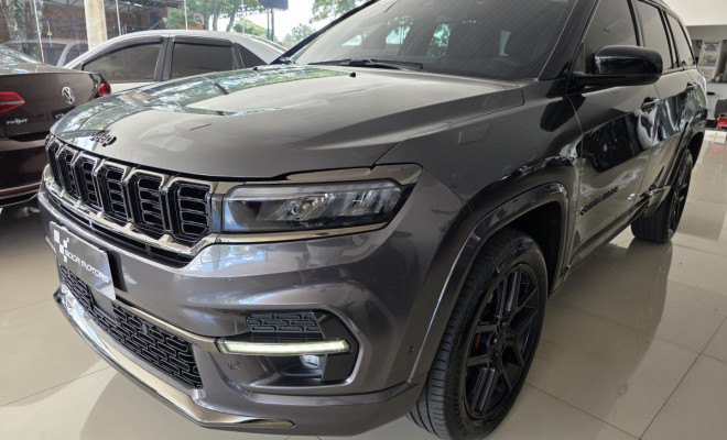 Jeep Commander Black Hurricane 2.0 4x4 TB Aut 2025 Gasolina-1