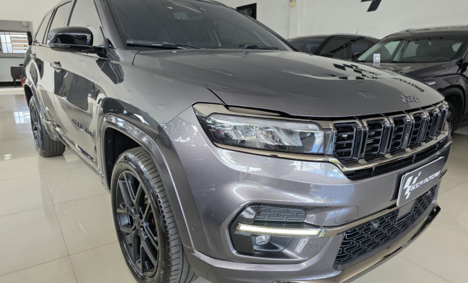 Jeep Commander Black Hurricane 2.0 4x4 TB Aut 2025 Gasolina