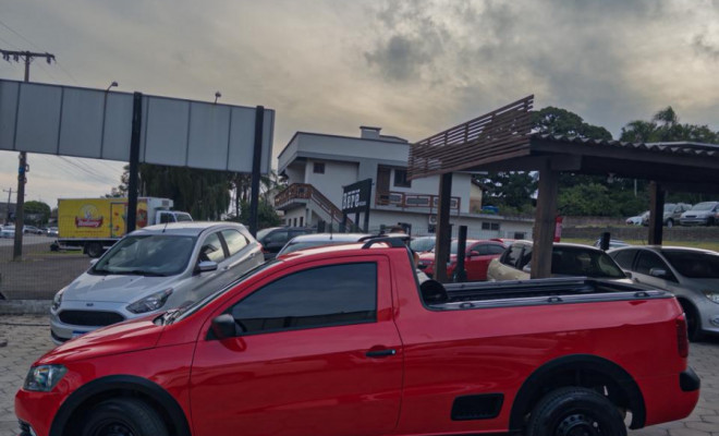 VW - VolksWagen Saveiro 1.6 Mi/ 1.6 Mi Total Flex 8V 2015 Flex-2