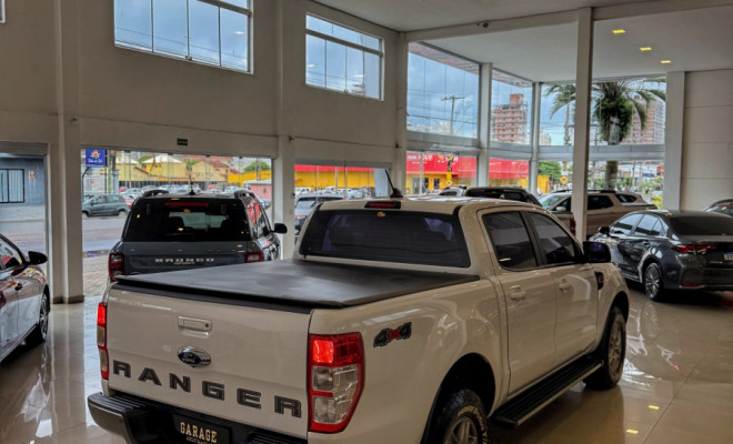 Ford Ranger XLS 2.2 4x4 CD Diesel Aut. 2023 Diesel-5