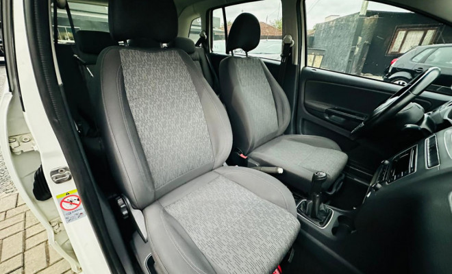 VW - VolksWagen SPACEFOX 1.6/ 1.6 Trend Total Flex 8V 5p 2014 Flex-6