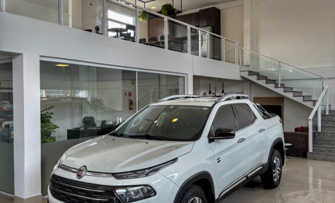 Fiat Toro Volcano 2.0 16V 4x4 TB Diesel Aut. 2017 Diesel