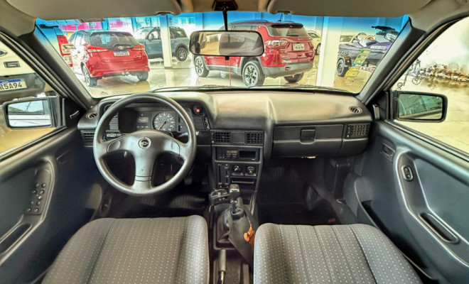 GM - Chevrolet Ipanema GL/ Flair 2.0 MPFI / EFI 4p 1996 Gasolina-3