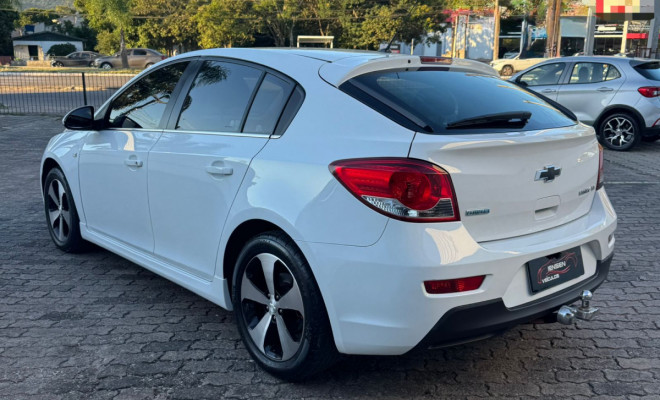 GM - Chevrolet CRUZE HB Sport LT 1.8 16V FlexP. 5p Mec 2014 Flex-3
