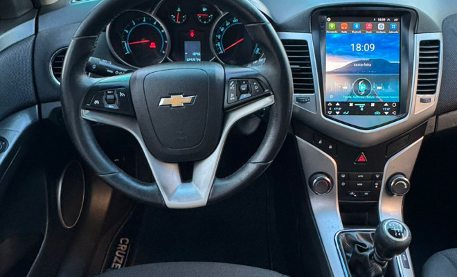 GM - Chevrolet CRUZE HB Sport LT 1.8 16V FlexP. 5p Mec 2014 Flex-6