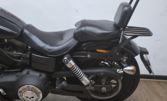 HARLEY-DAVIDSON STREET BOB FXDB 2016 Gasolina-8