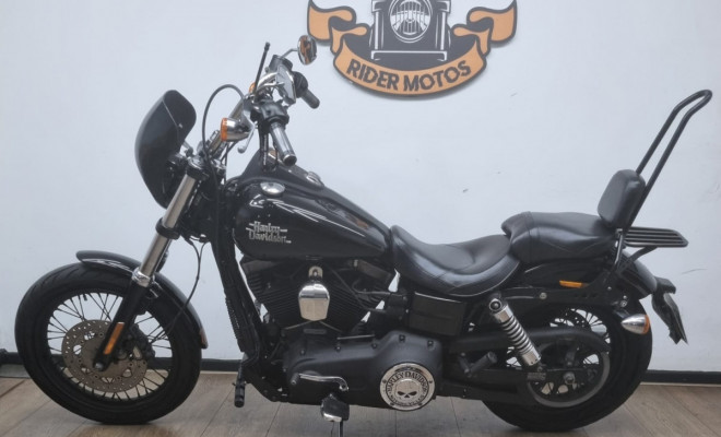 HARLEY-DAVIDSON STREET BOB FXDB 2016 Gasolina-3