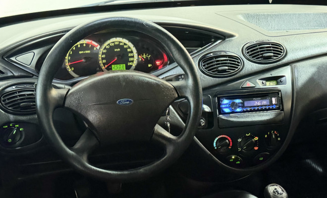 Ford Focus 1.6 S/SE/SE Plus Flex 8V/16V  5p 2009 Flex-0