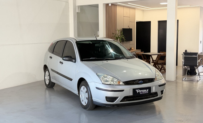 Ford Focus 1.6 S/SE/SE Plus Flex 8V/16V  5p 2009 Flex-1