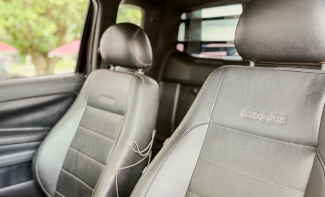 VW - VolksWagen Saveiro CROSS 1.6 Mi Total Flex 8V CE 2014 Flex-8