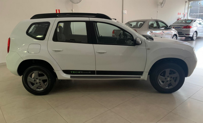 Renault DUSTER TECHROAD 2.0 Hi-Flex 16V Aut. 2015 Flex-6