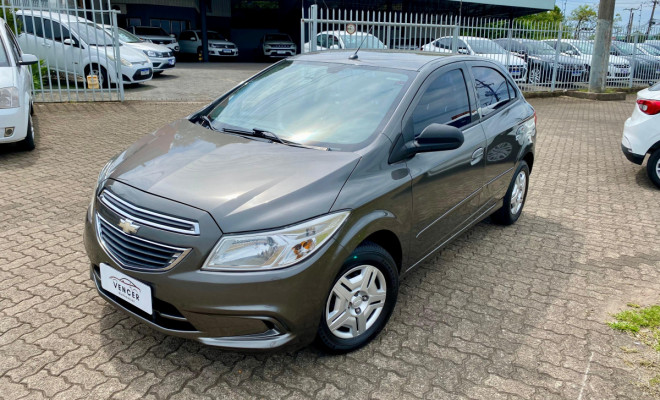 GM - ONIX HATCH LT 1.0 8V - 2015