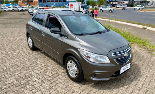 GM - ONIX HATCH LT 1.0 8V - 2015-0