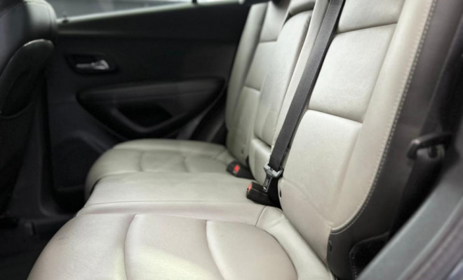 GM - Chevrolet TRACKER LTZ 1.8 16V Flex 4x2 Aut. 2015 Flex-11