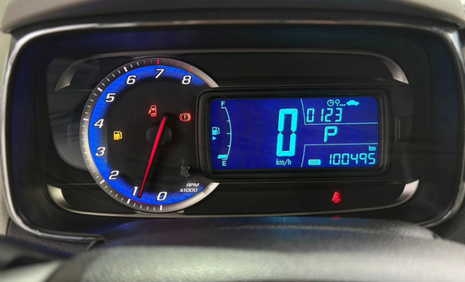 GM - Chevrolet TRACKER LTZ 1.8 16V Flex 4x2 Aut. 2015 Flex-8