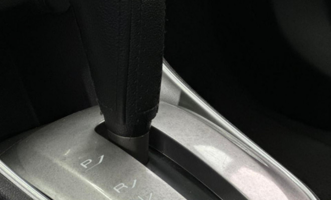 GM - Chevrolet TRACKER LTZ 1.8 16V Flex 4x2 Aut. 2015 Flex-14