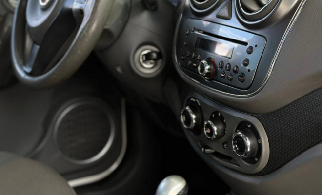 Fiat Palio ESSENCE Dualogic 1.6 Flex 16V 5p 2015 Flex-5