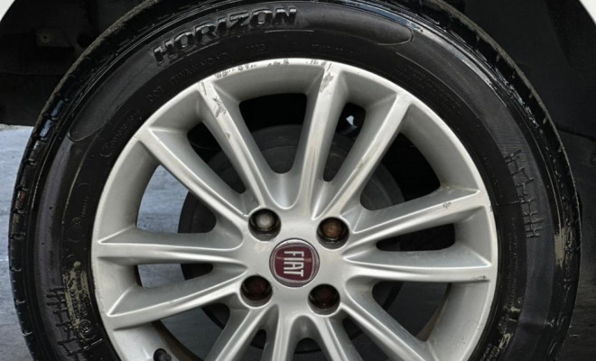 Fiat Palio ESSENCE Dualogic 1.6 Flex 16V 5p 2015 Flex-15