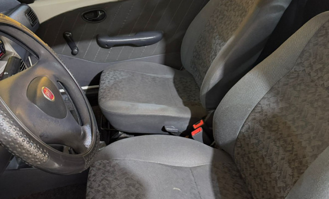 Fiat Strada 1.4 mpi Fire Flex 8V CE 2010 Flex-4