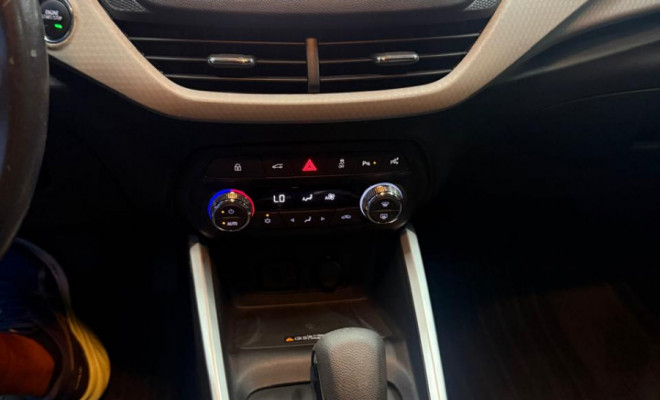 GM - Chevrolet ONIX SED. Plus PREM. 1.0 12V TB Flex Aut 2020 Flex-12